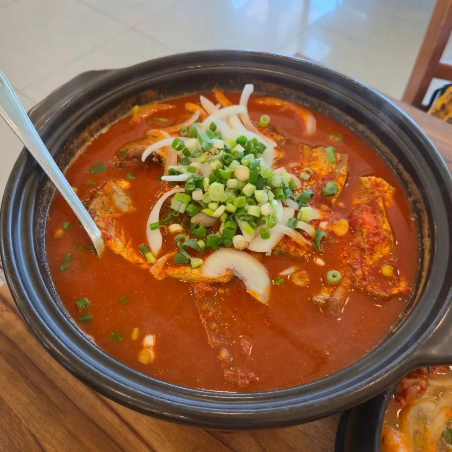 몸통살 위주 갈치조림