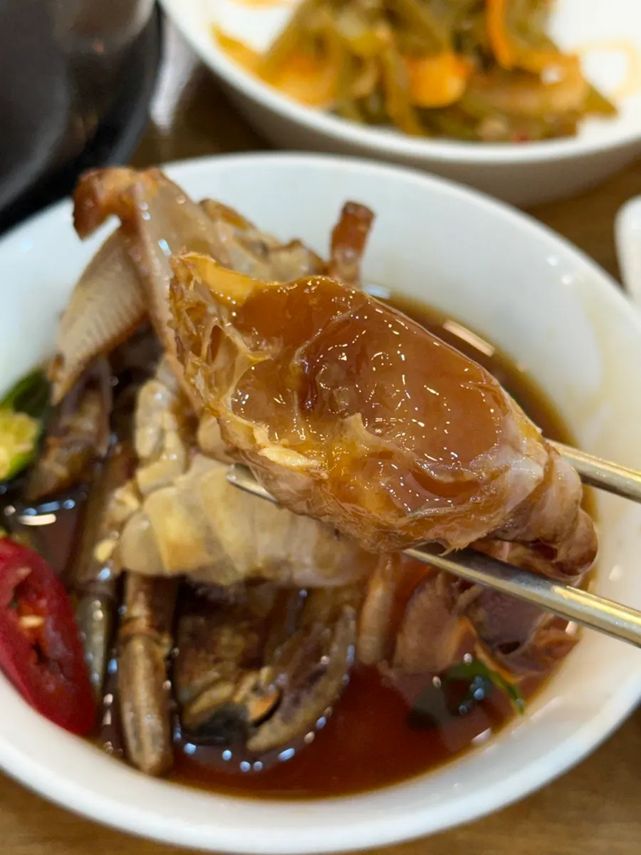 Doenjang-based seafood ttukbaegi
