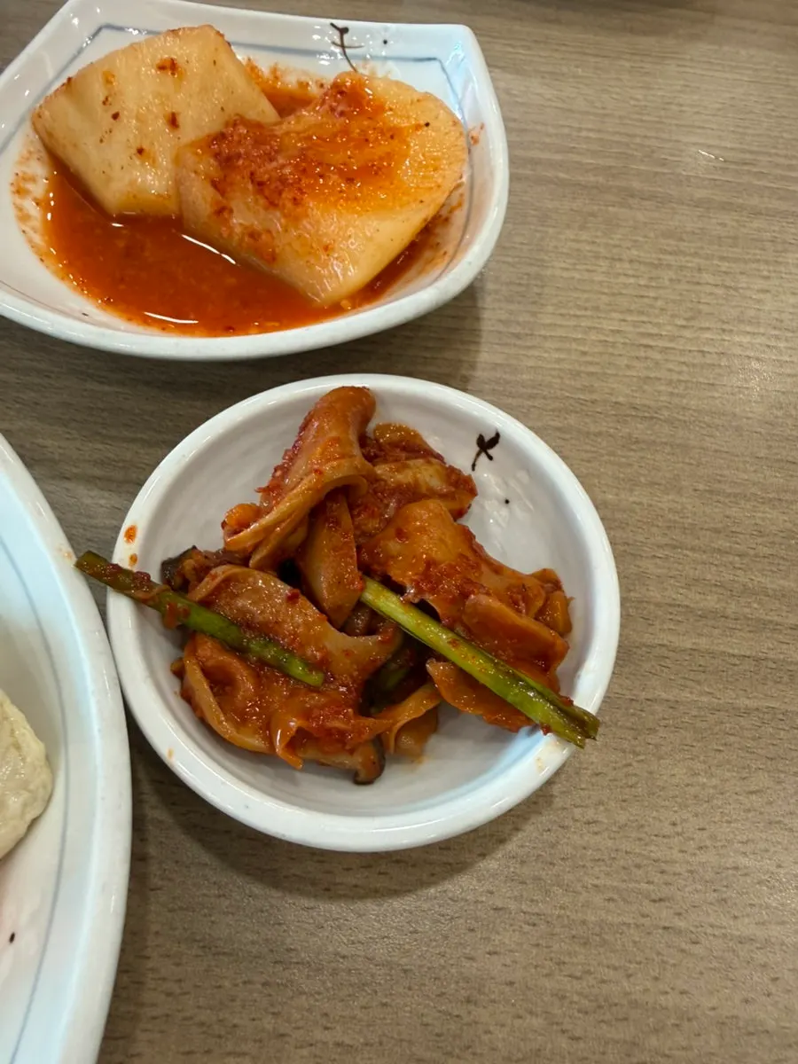 Spicy red pepper-doenjang side dish