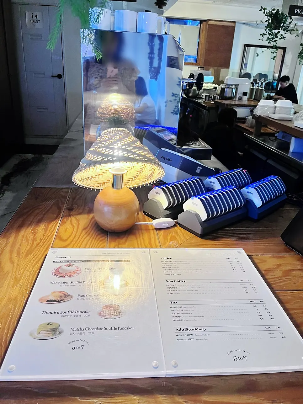 Closing shot of the soufflé and rooftop visit at 5to7 Seongsu Main Branch