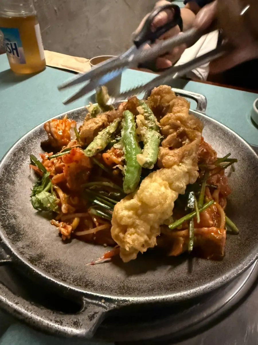 성수아구 대표 메뉴 곱창튀김아구찜 한 상