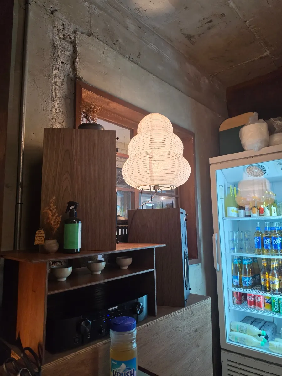 Group dining seating at Seongsu AGU