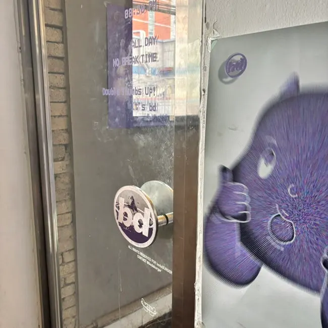 Walking into the entrance of bd Burger Seongsu
