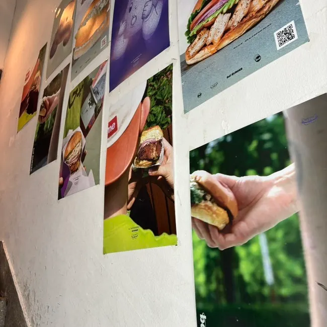 Hip interior atmosphere inside bd Burger Seongsu