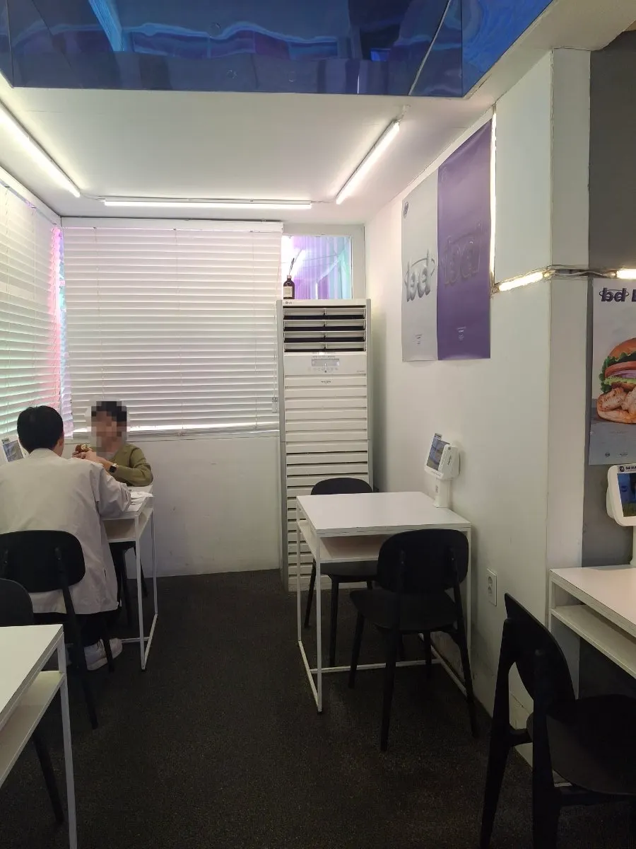 Seating area at bd Burger Seongsu