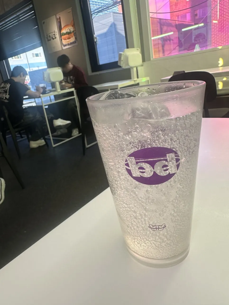 Sprite Zero drink that arrived first