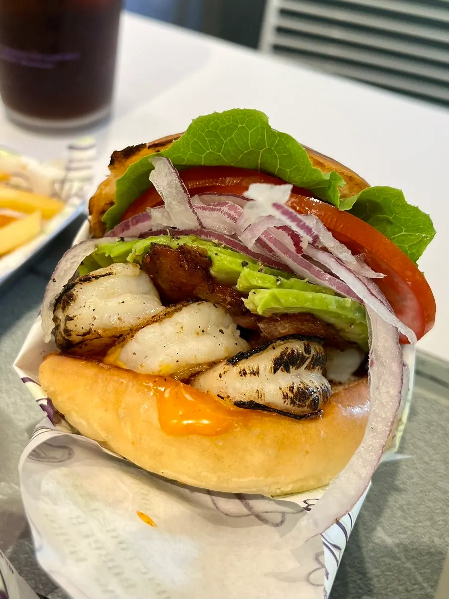 bd Grilled Shrimp Avocado burger set