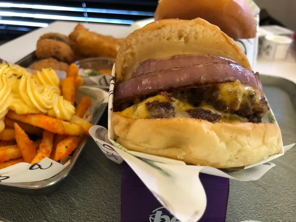 Double cheese burger with a hearty meat flavor