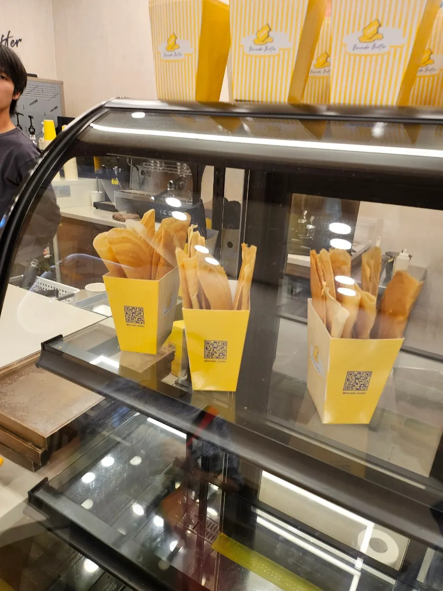 편안하게 머물 수 있는 카페 분위기