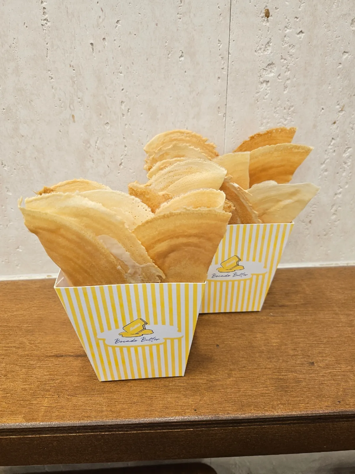 진열된 보카도버터 디저트