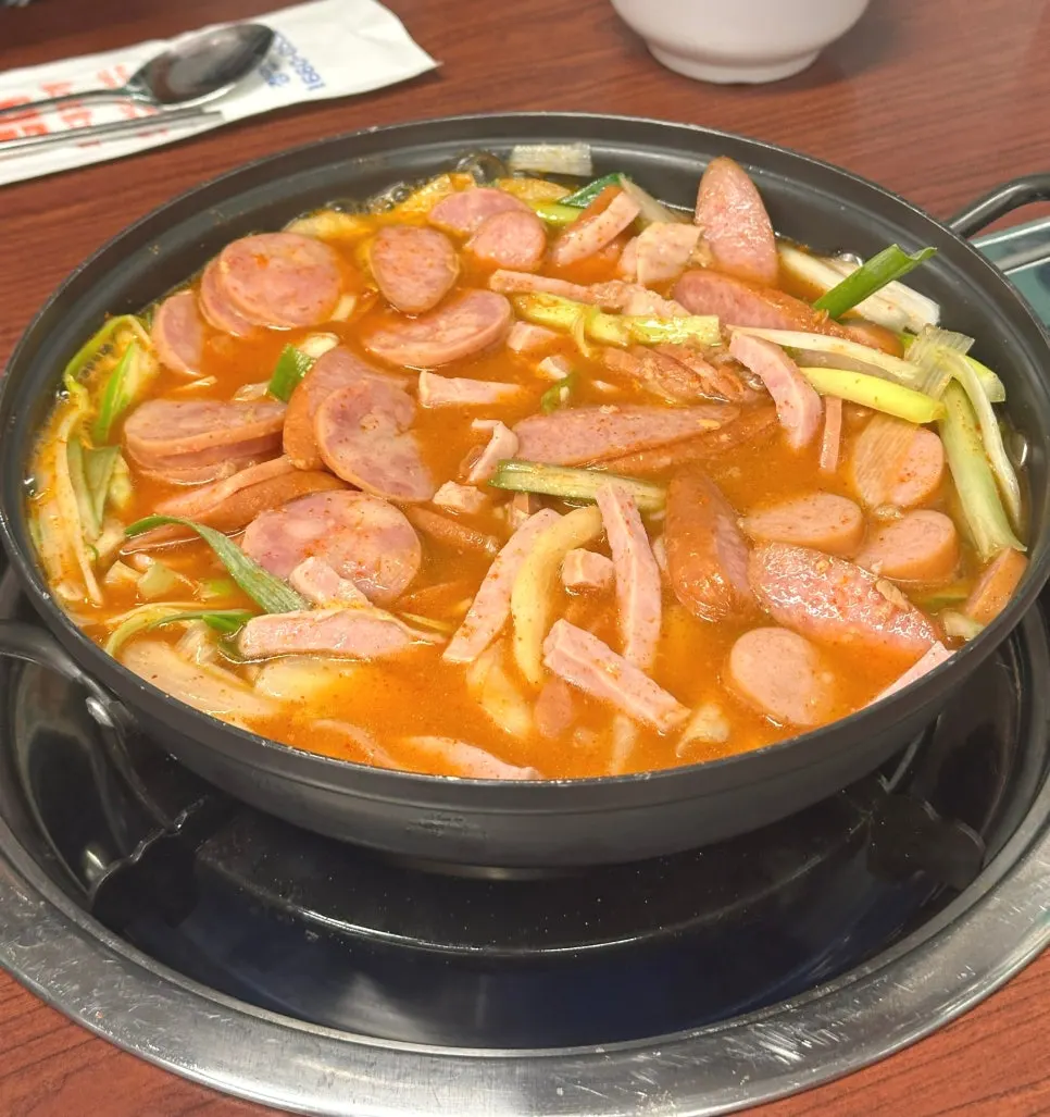 송탄진대광부대찌개 성수점 부대찌개 한 상