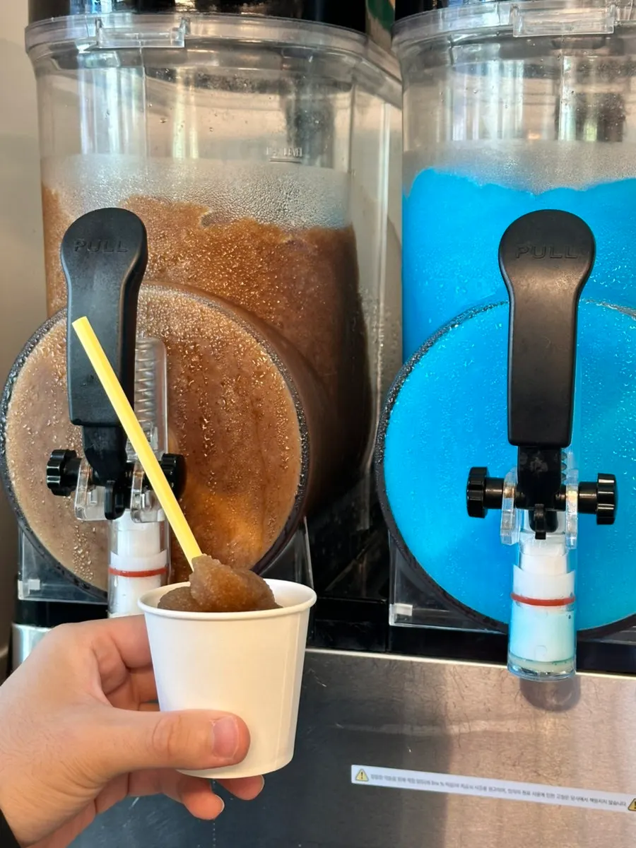 Free yogurt offered as dessert