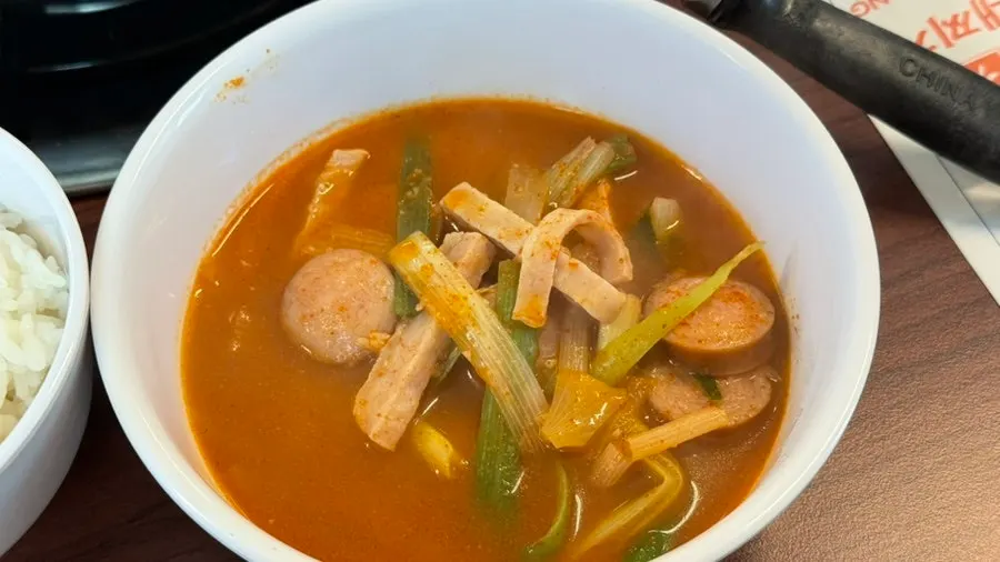 Budae jjigae with several kinds of sausage