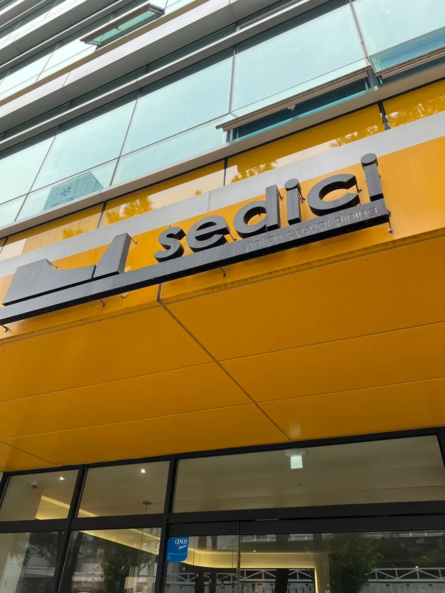 성수 세디치 매장 공간 사진