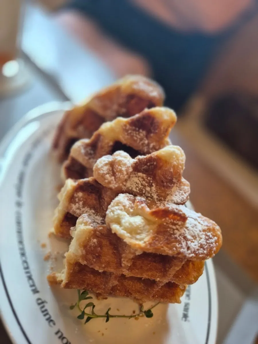 Golden-baked croffle dessert