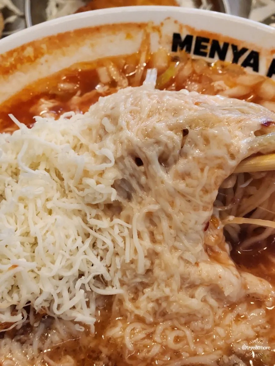 Cheese Korean-beef cutlet tomato ramen