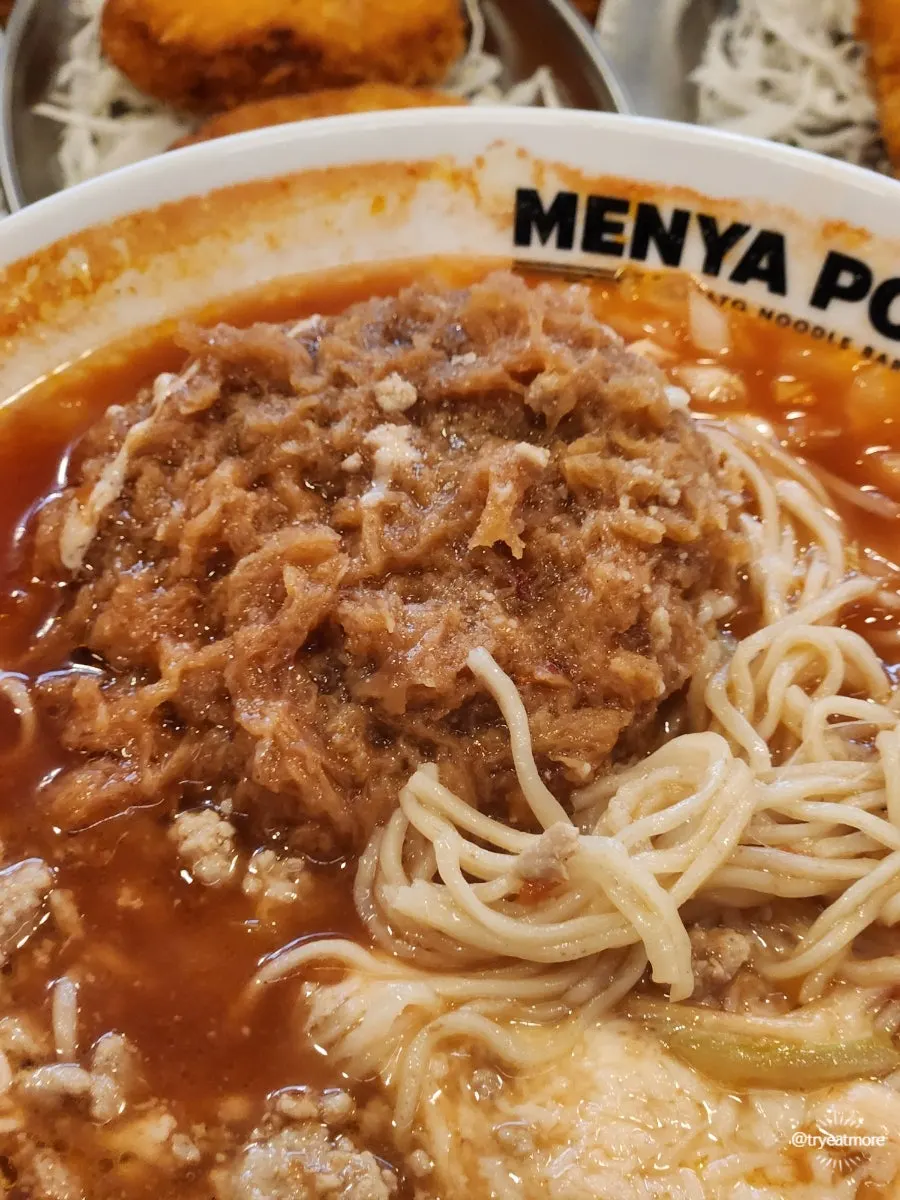 Tomato ramen with cheese and minced meat
