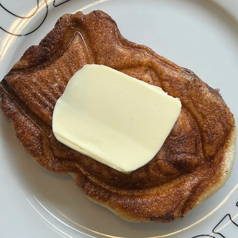 Cross-section of salted taiyaki showing red bean filling