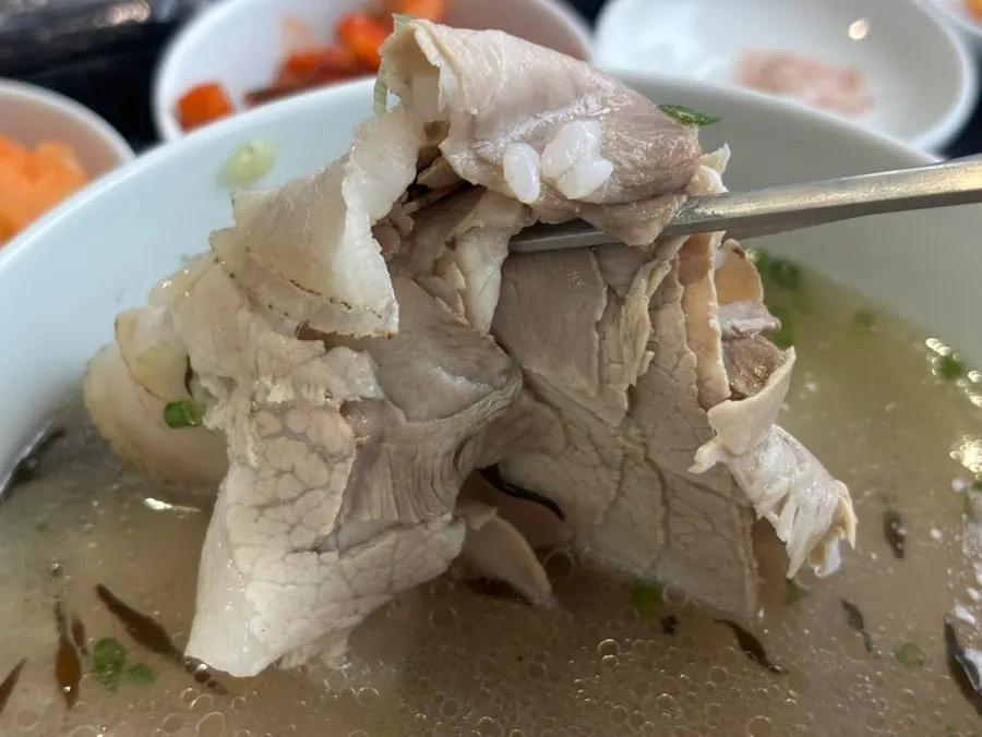Thin, tender pork slices