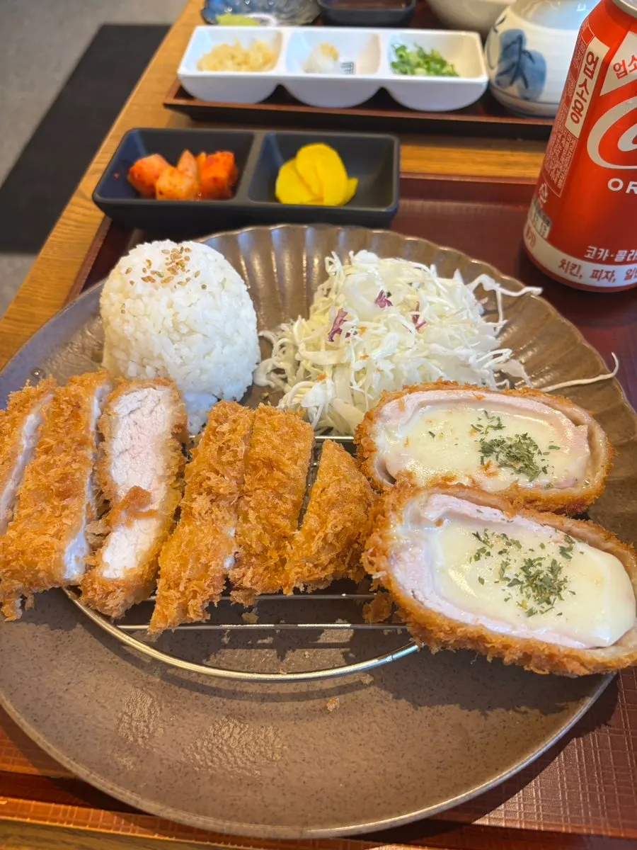 Table at Kosi Seongsu Branch after finishing the meal