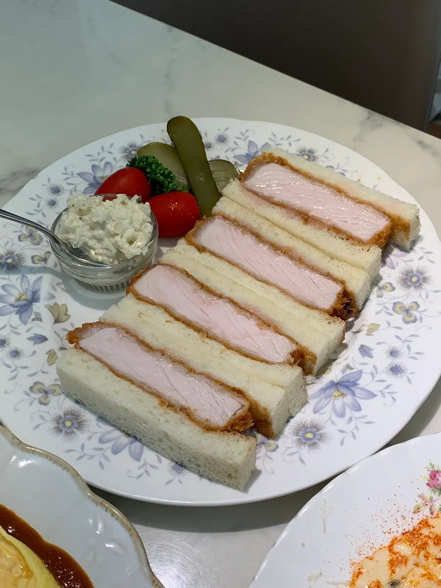 Plate of katsu sando at Seongsu Darak