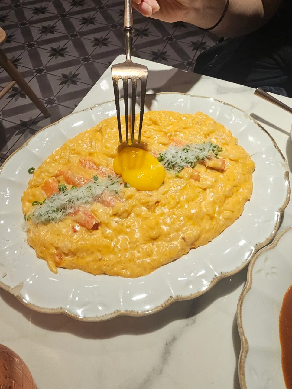 매콤한 게살 리조또 메뉴