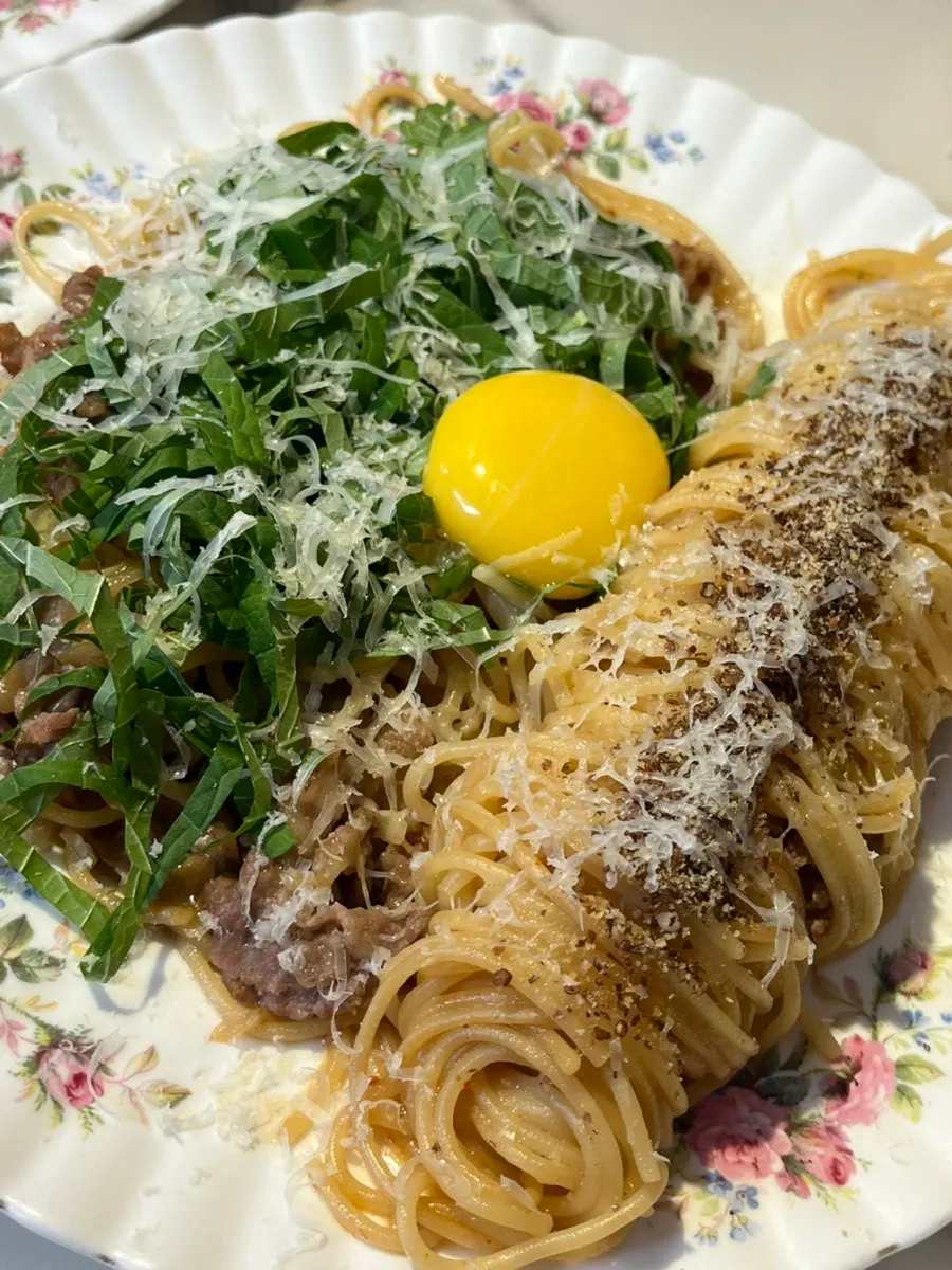Beef brisket perilla pasta topped with perilla leaves