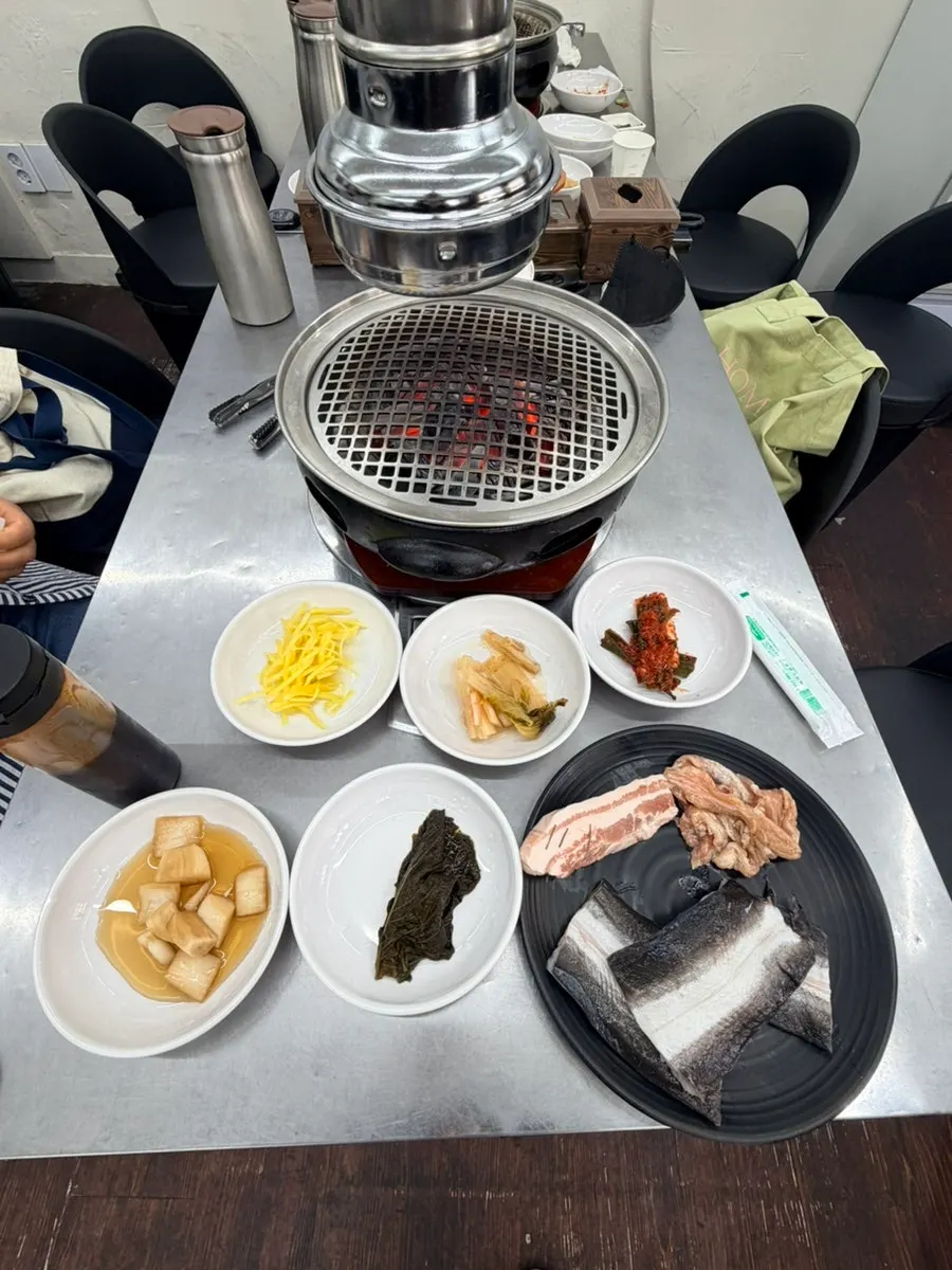 Eel, chicken neck, and pork served by type