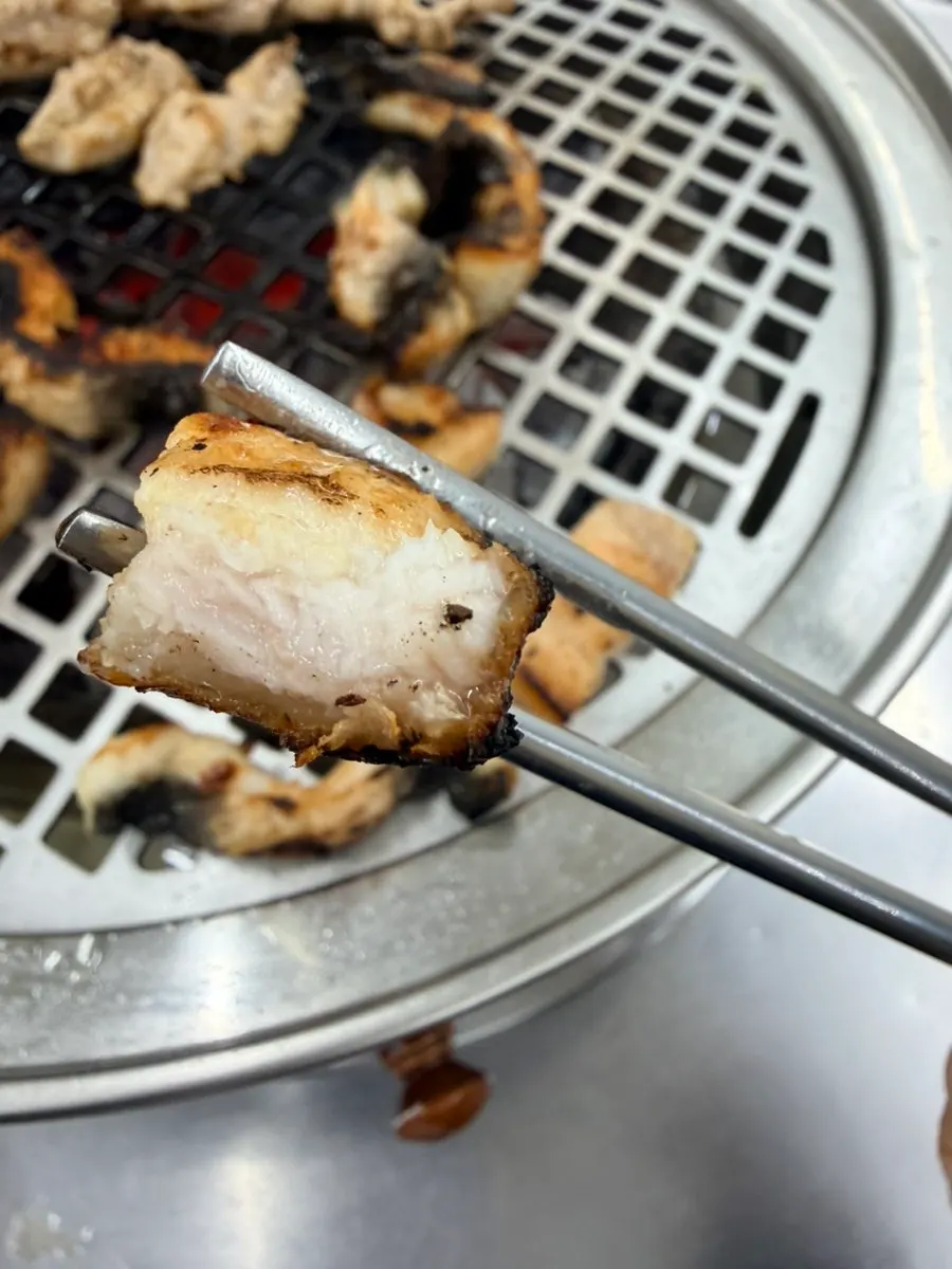 Pork paired with aged cabbage kimchi
