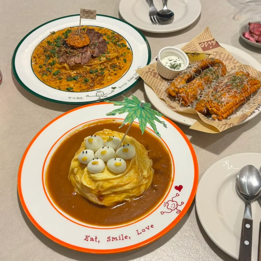 Varied Western-style dishes at Omil Seongsu