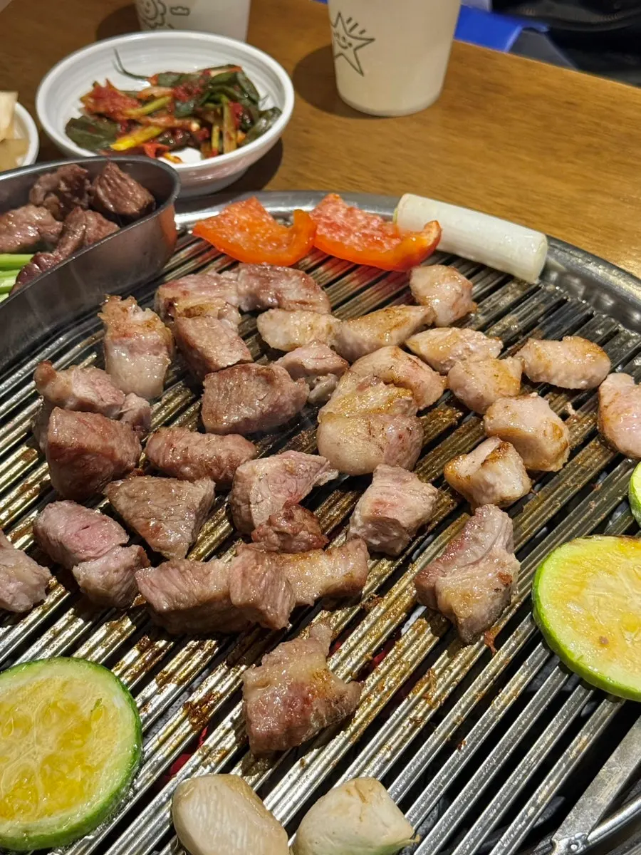 소금에 곁들인 특목살