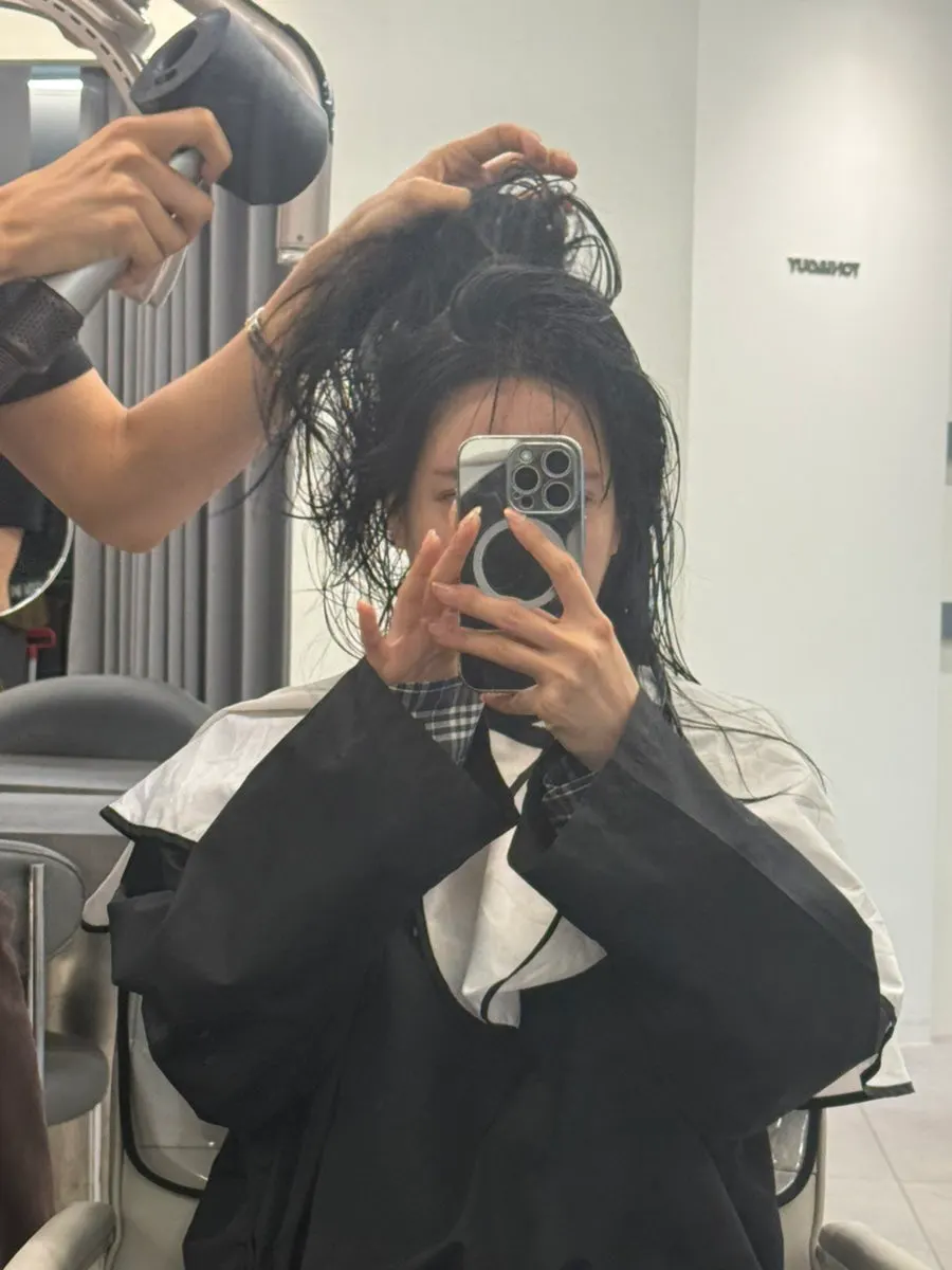 두피 관리 마무리 장면