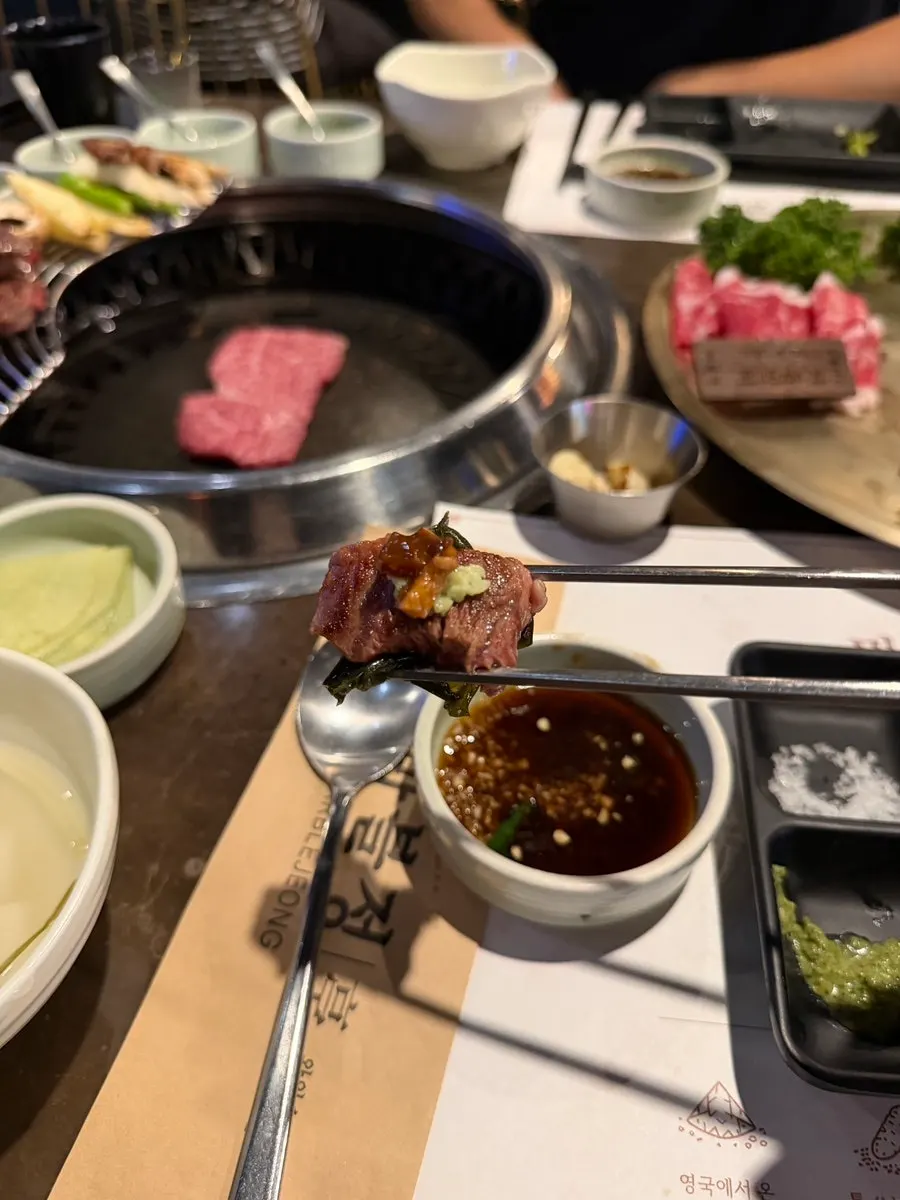 Beef sirloin dipped in the house special sauce
