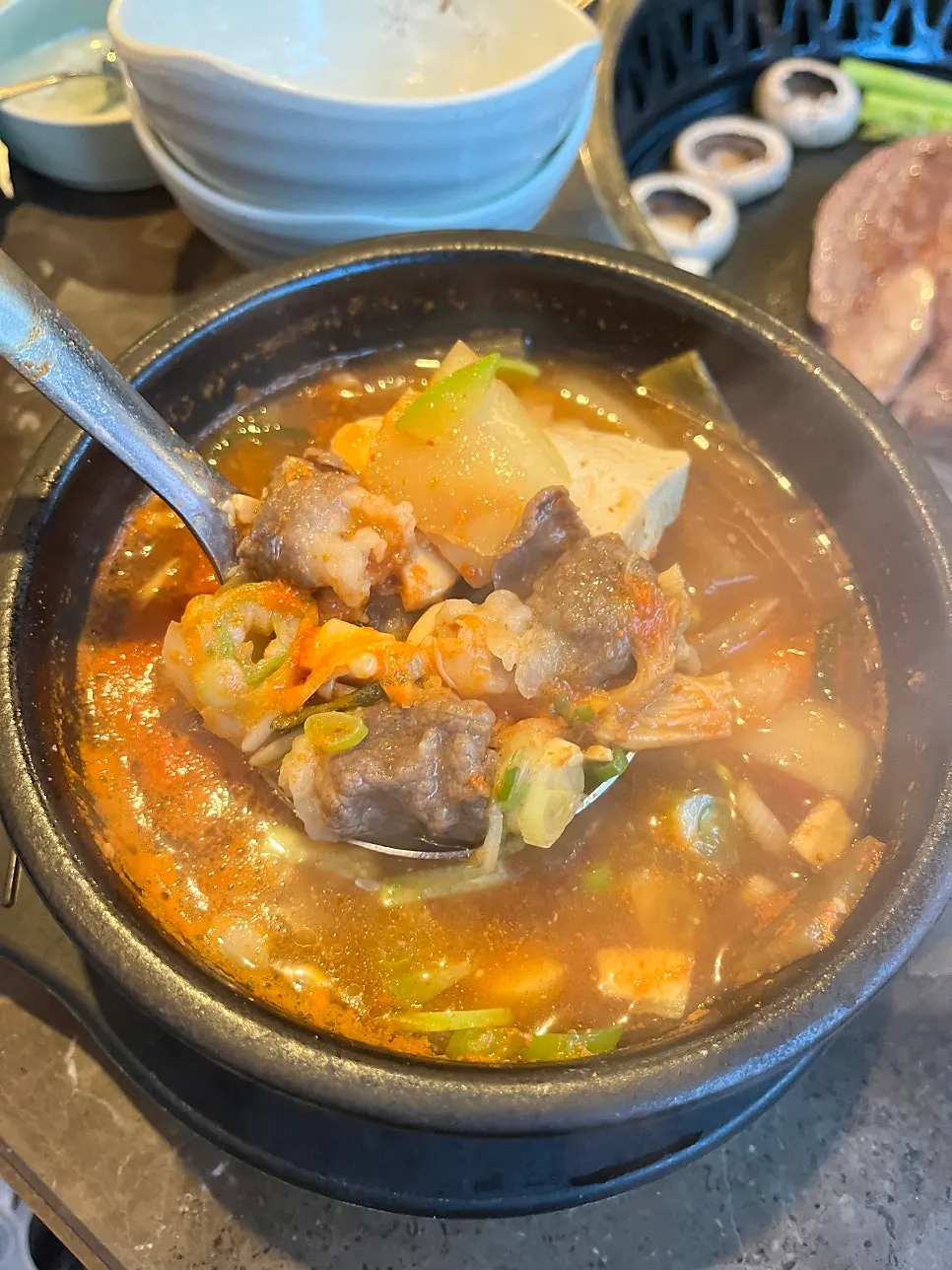 Doenjang stew loaded with vegetables