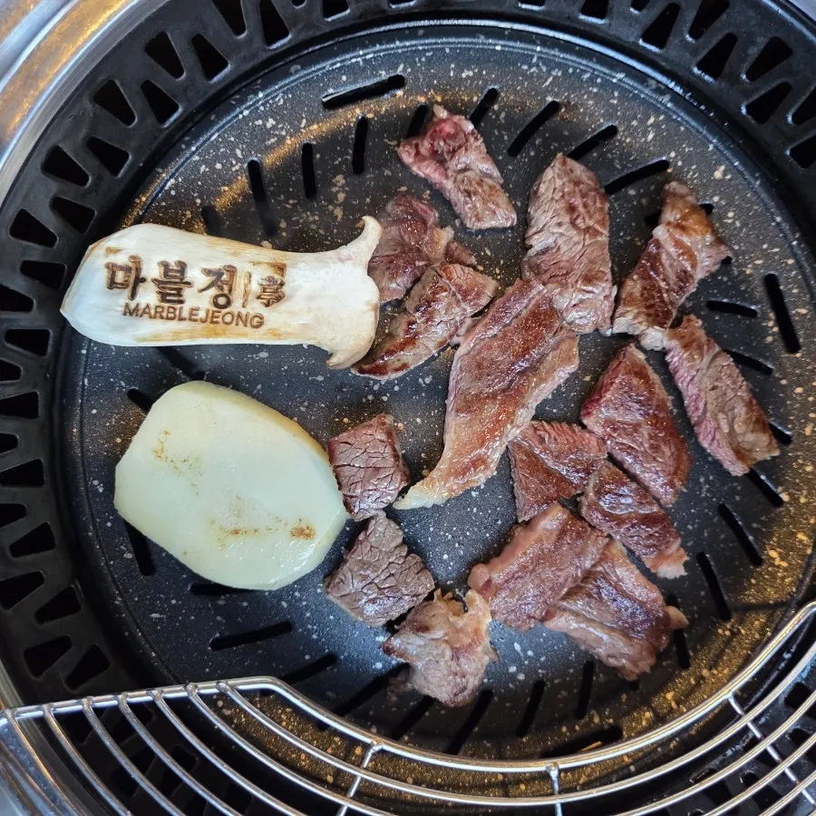 Korean beef sirloin grilling to a golden brown