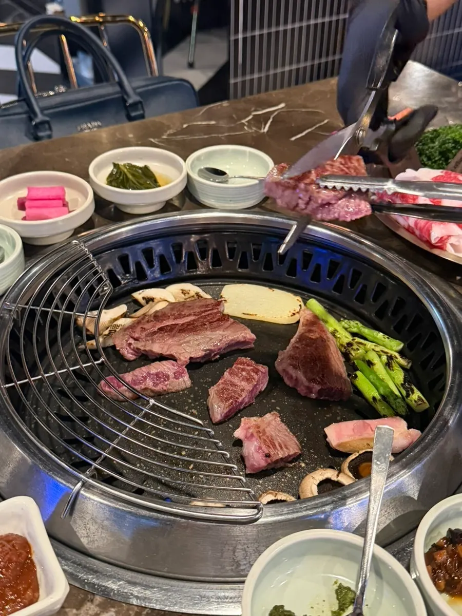Two-plus hanwoo sirloin on the grill