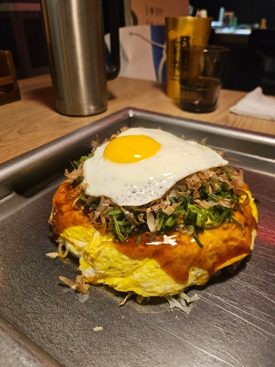 히로시마식 오코노미야끼와 야끼소바