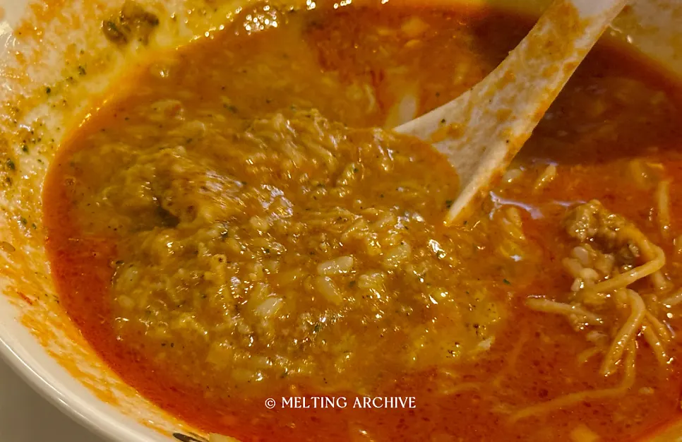 라밥처럼 즐긴 토마토라멘 리조또 마무리