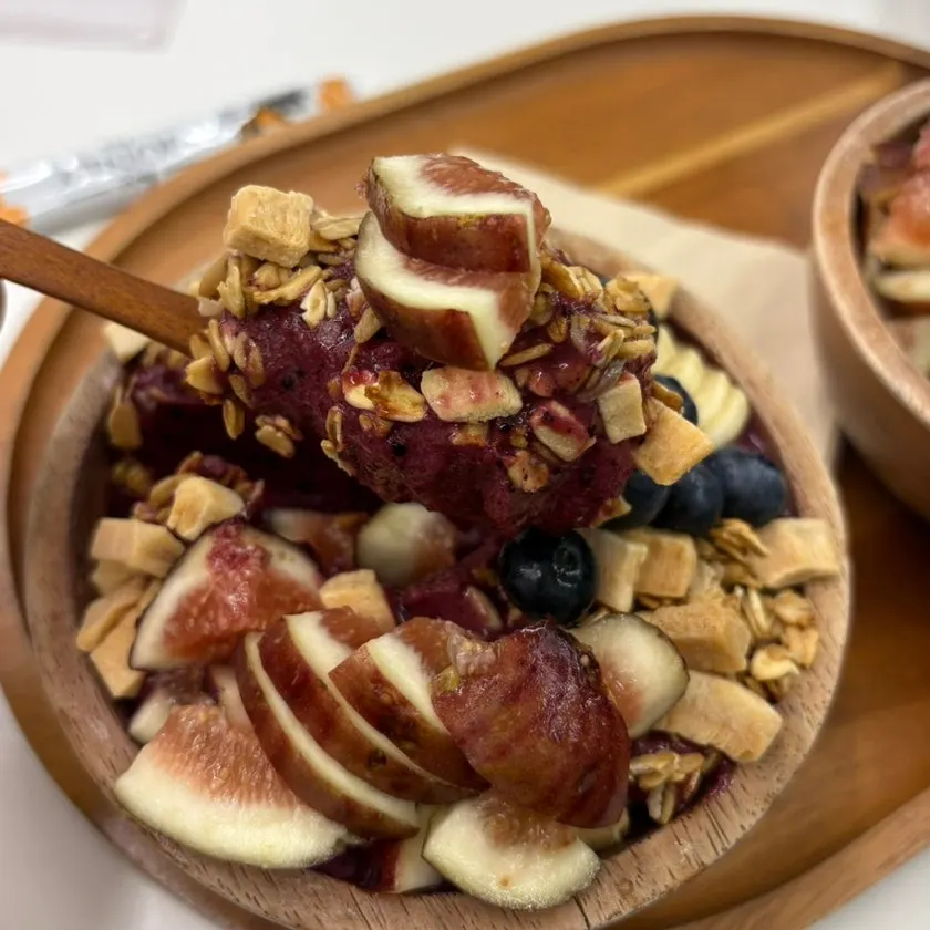Close-up of acai bowl toppings