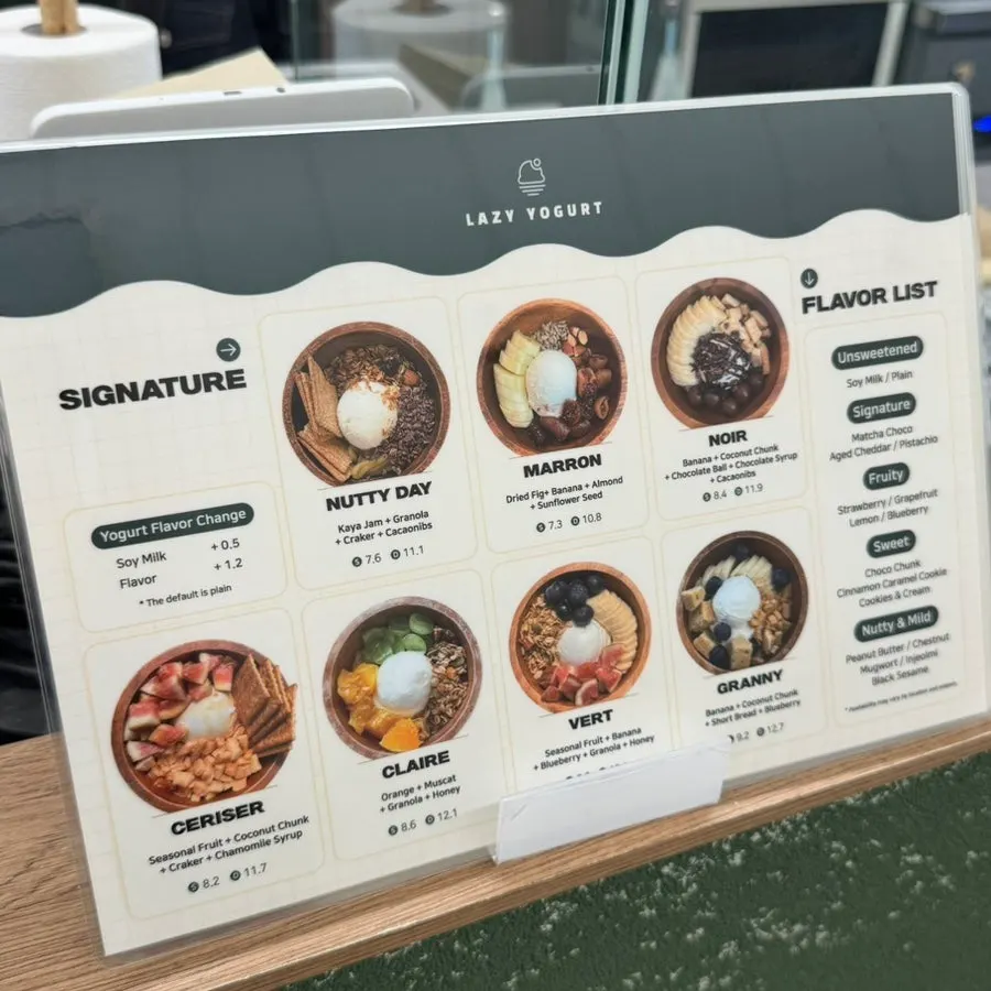 Menu nhiều topping và syrup