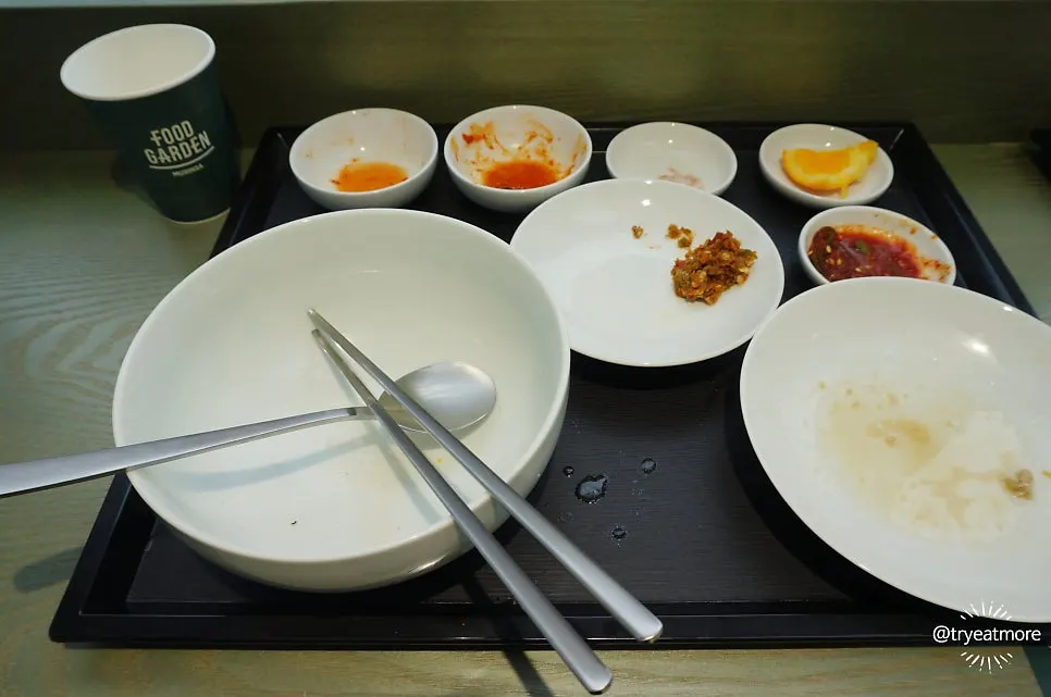 Juicy Minari Tot King Mandu dumplings