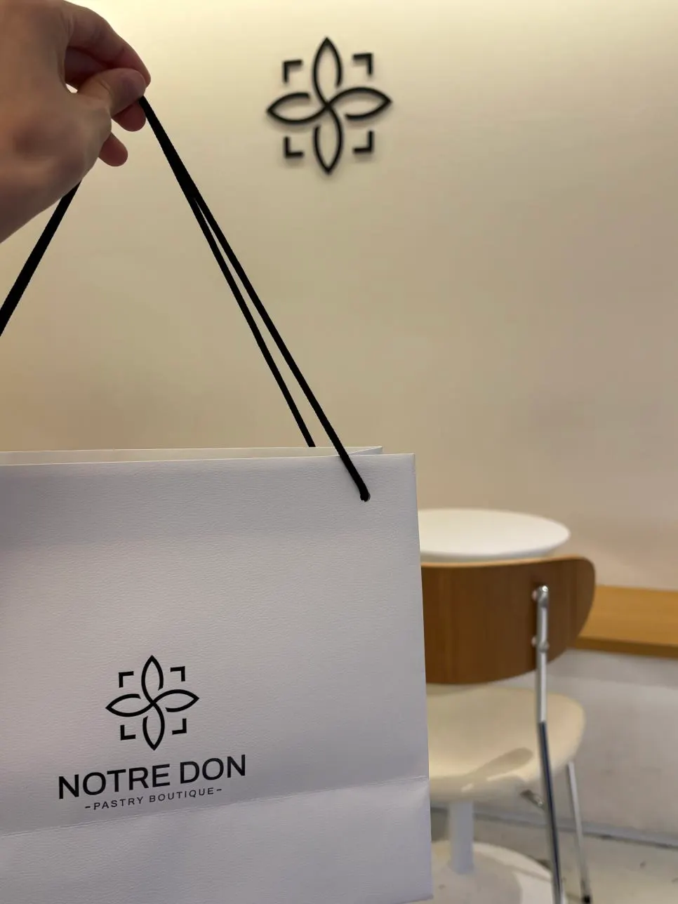 Bolsa de Notldun con las 7 madeleines empaquetadas
