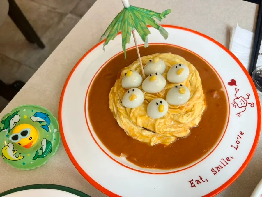 The Chirp Chirp Chirp rubber duck omurice served