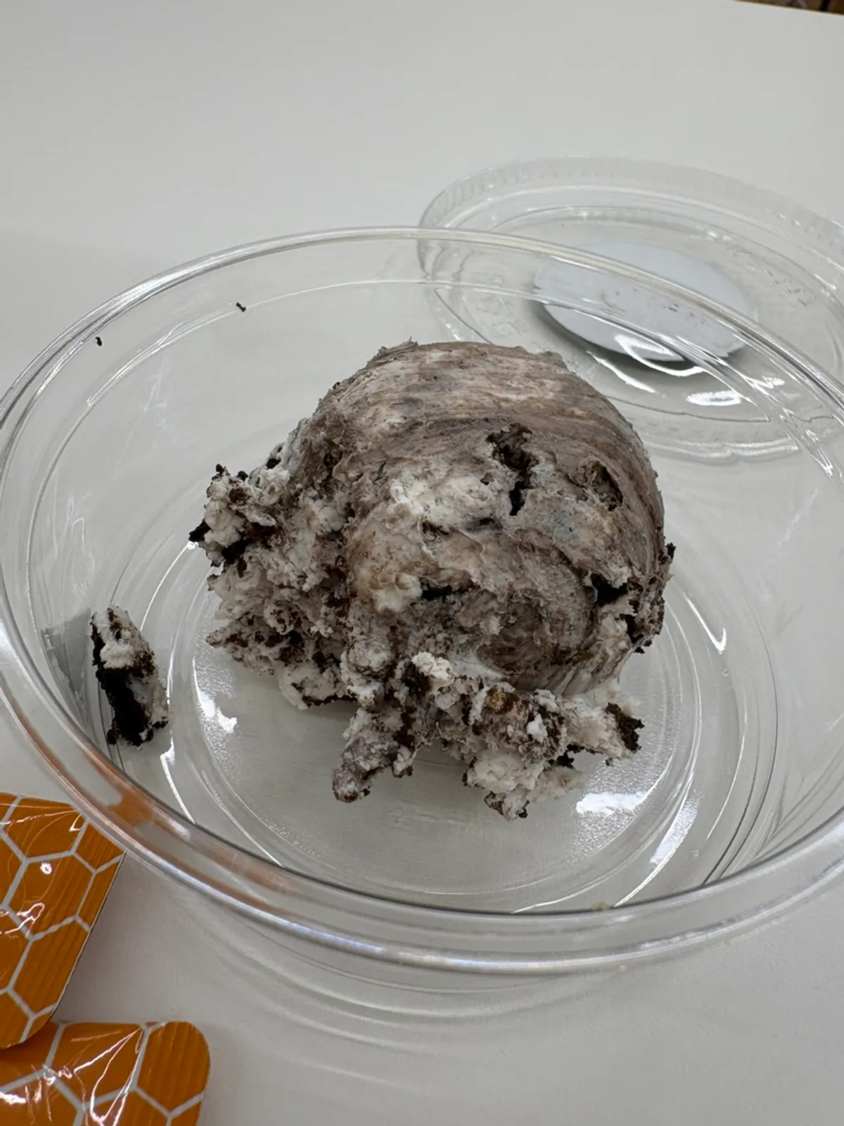 Greek yogurt at Lazy Yogurt Seongsu
