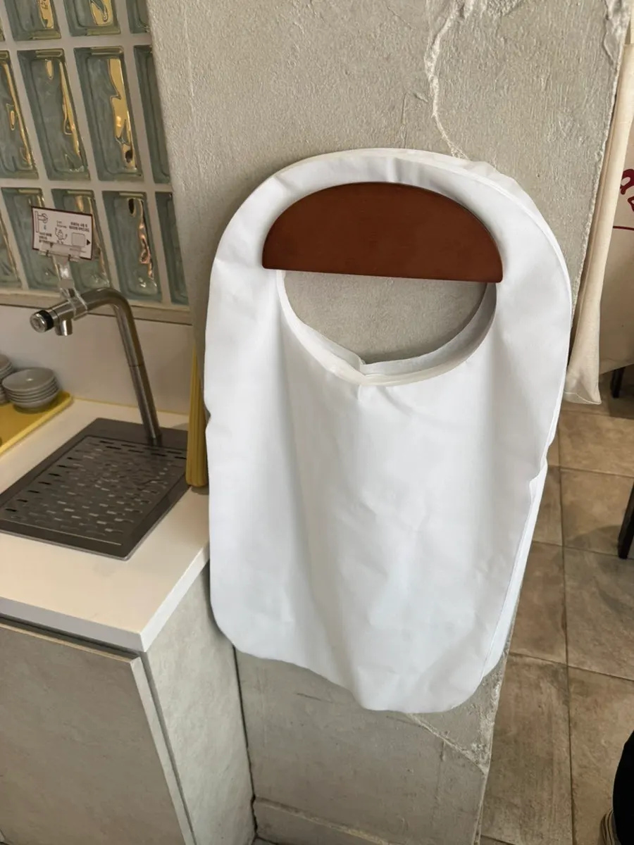 식사를 마친 오밀 성수 테이블