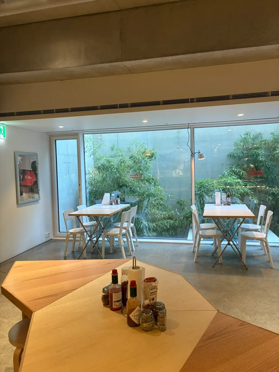 Interior design of Pizza Slice Seoul
