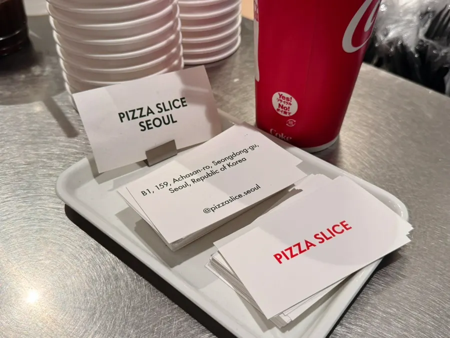 Table at Pizza Slice Seoul after finishing the meal