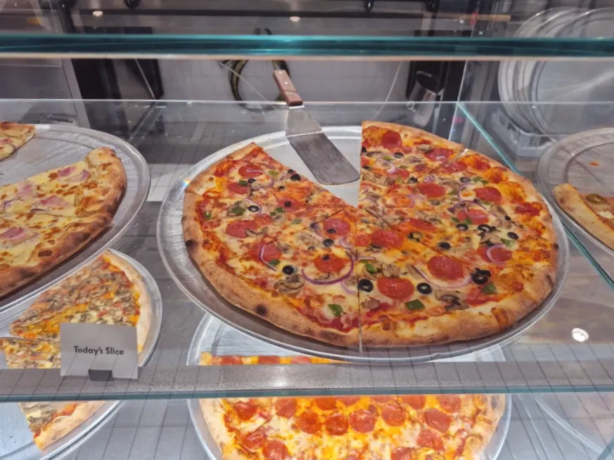 Pizzas in the showcase viewed a second time