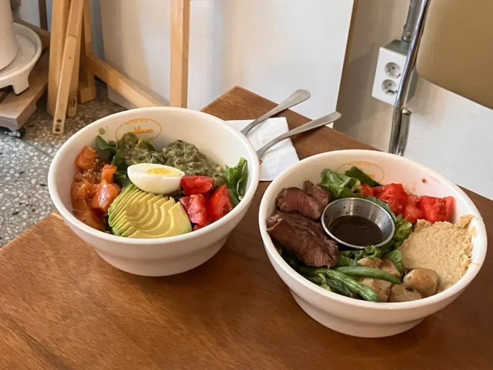 Side-by-side comparison of the Yeona Bowl and Steak Bowl