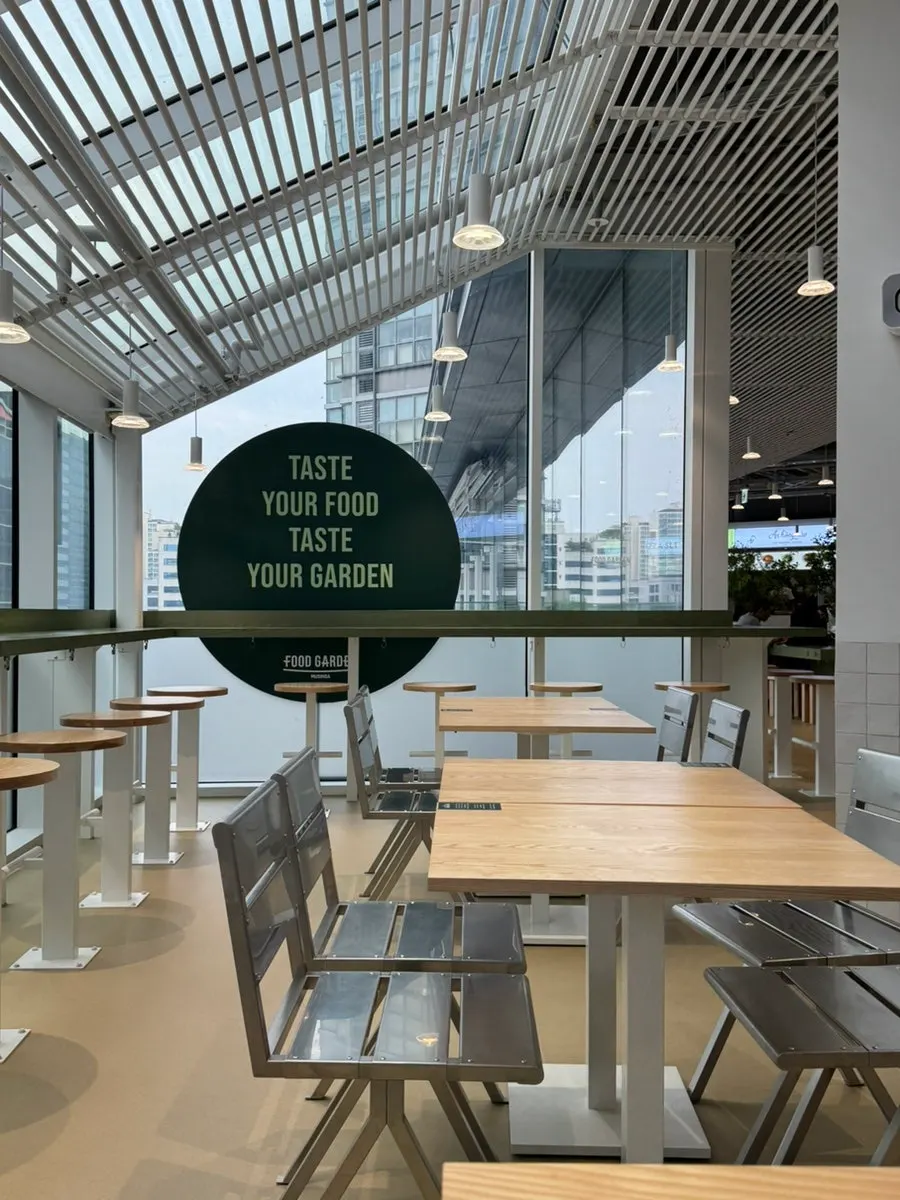 혼밥하기 좋은 1인 좌석